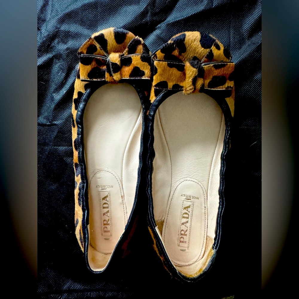 Prada leopard print flats!